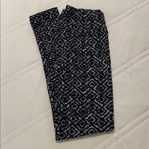 LuLaRoe Leggings Lot of 4 One Size - Picture 4 of 5